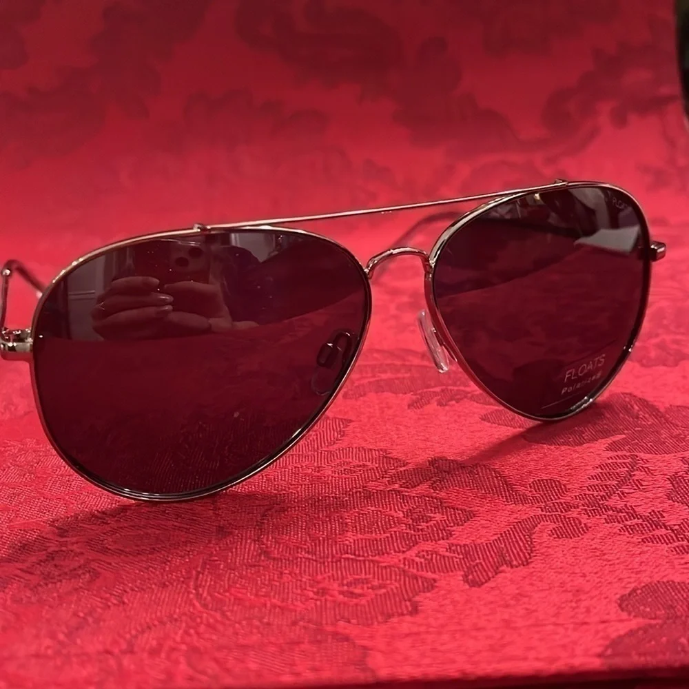 Brand New Floats Komodo Polarized Aviators Sunglasses Metal Silver Tone Frame